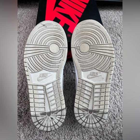 2 PAIRS- Nike Jordan 1 Low - Black Toe and Neutral Grey - Picture 9 of 11
